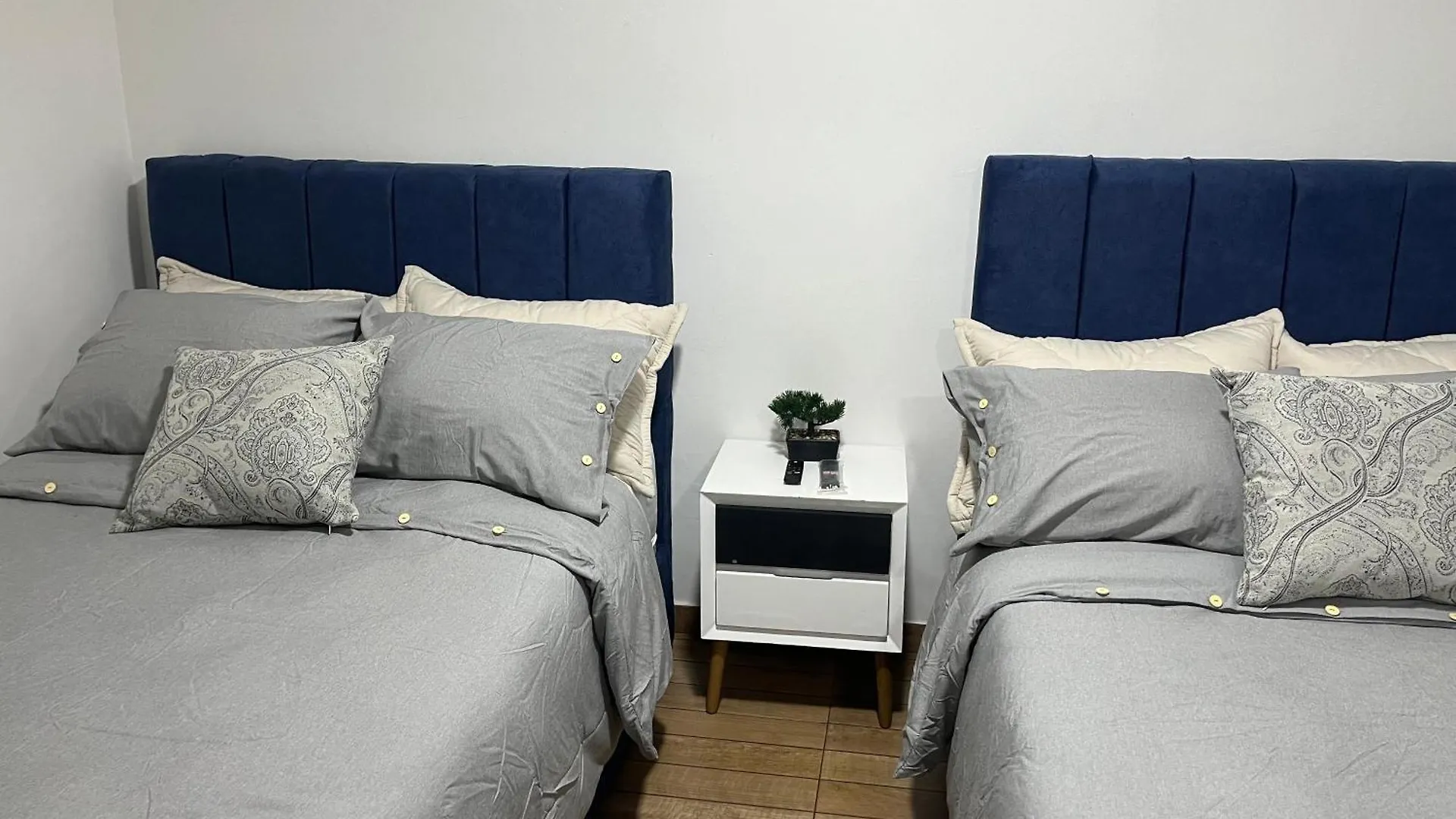 Apartasuites Bogota 53 Cerca Al Aeropuerto 02 0*,  Kolumbie